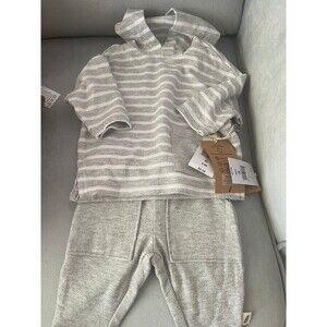 NWT Easy Peasy 0-3M Set
